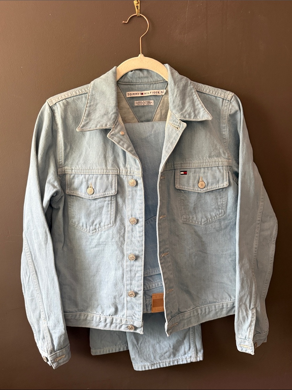 Tommy Hilfiger Light Blue Denim Jacket and Jeans Set